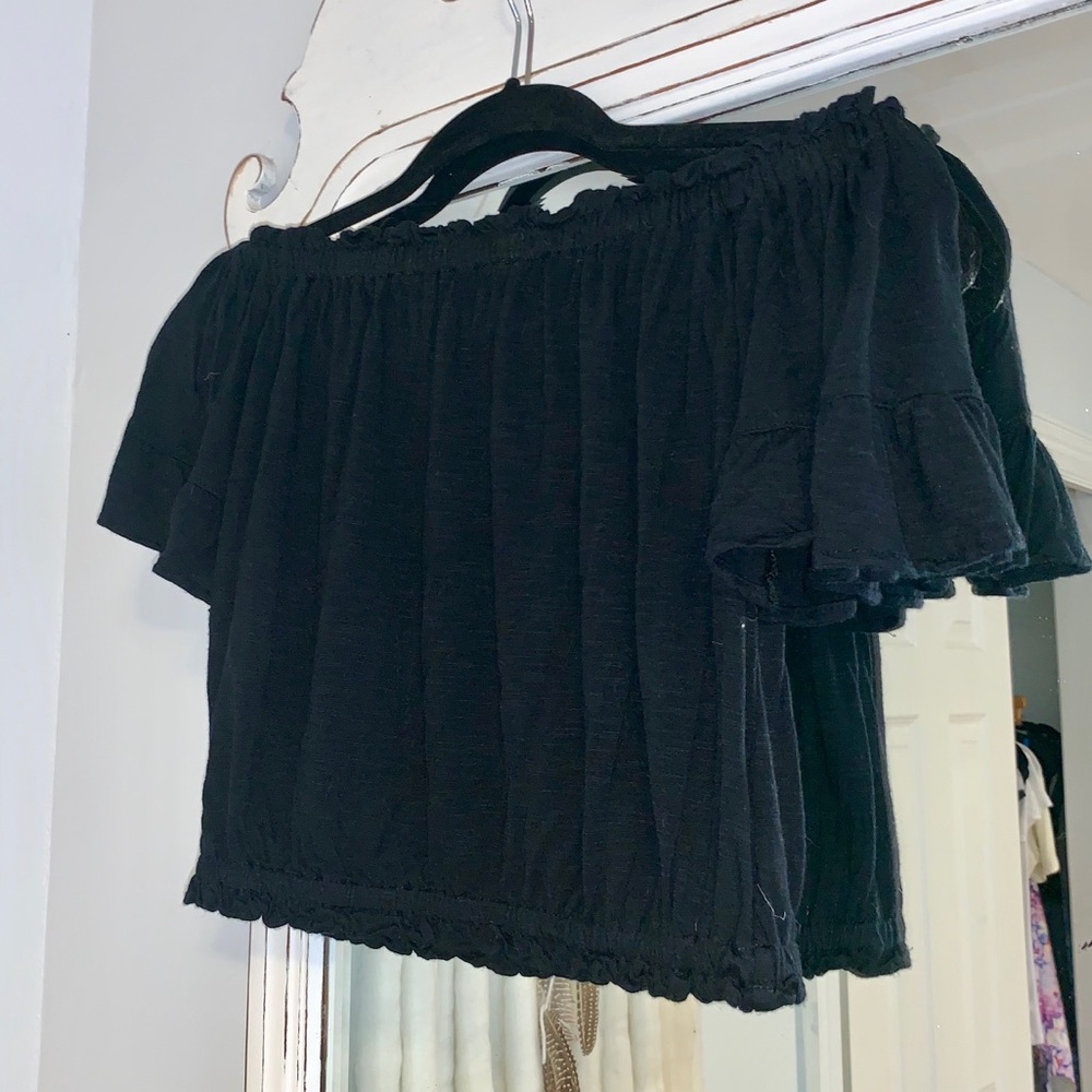 Emma & Sam black off the shoulder top